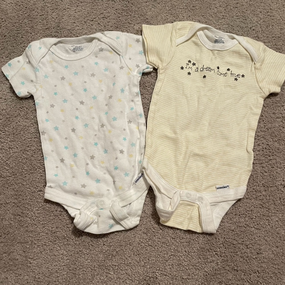 Gerber Baby Bodysuits - White and Cream